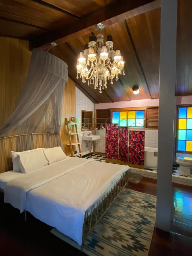 Отель T-House Bkk 2Floors Near Bts With Swimming Pool And Free Wifi Бангкок Экстерьер фото