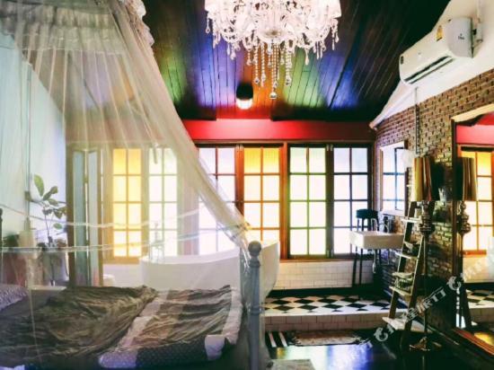 Отель T-House Bkk 2Floors Near Bts With Swimming Pool And Free Wifi Бангкок Экстерьер фото